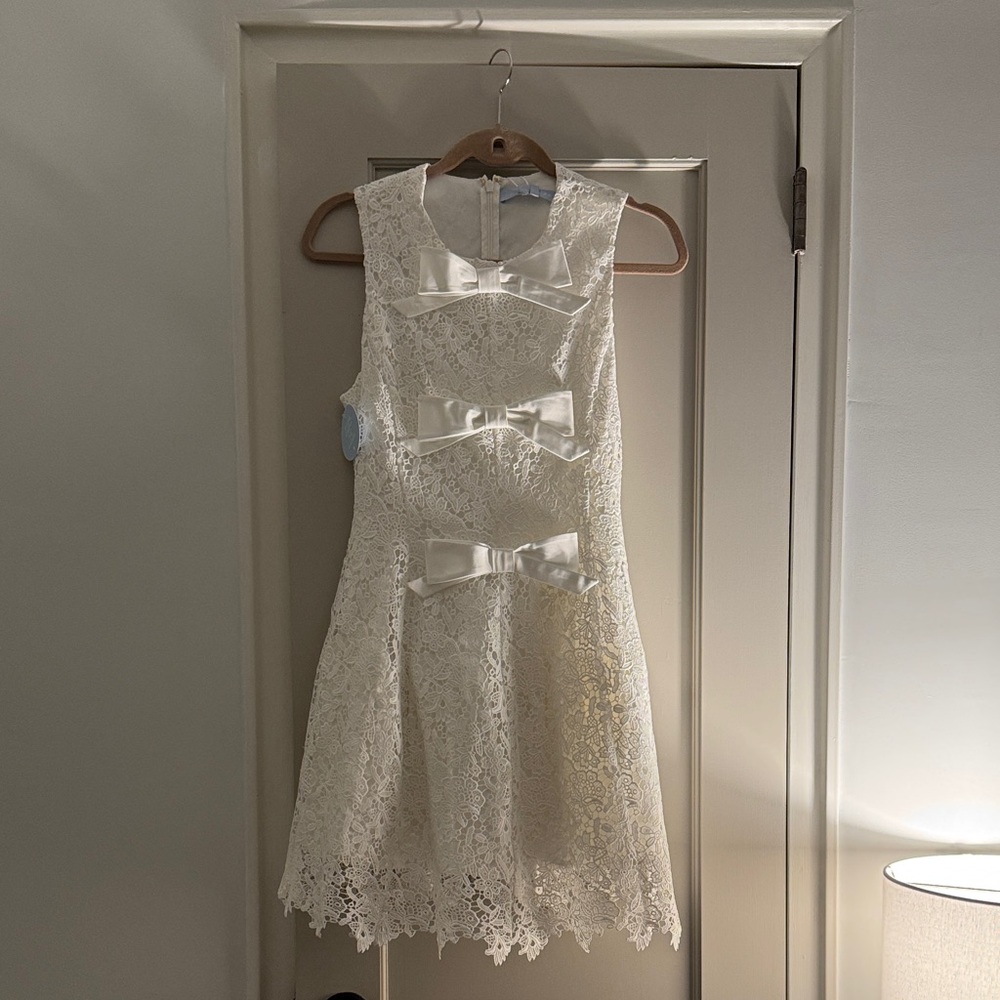 Hill House Ivory Lace Formal Dress